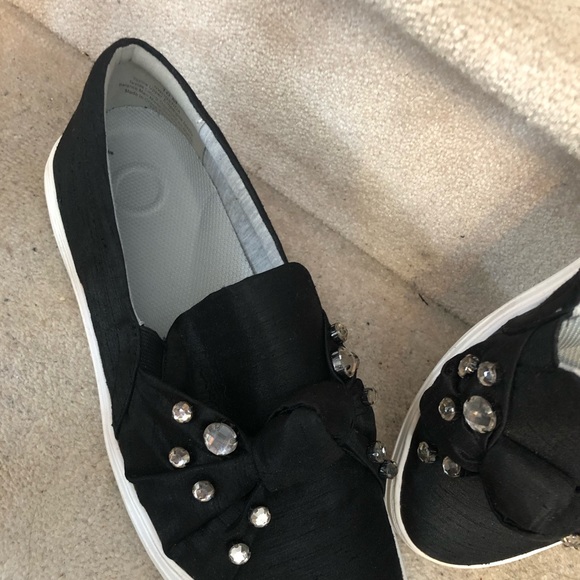 BN Nine West Slip Ons - Picture 2 of 4